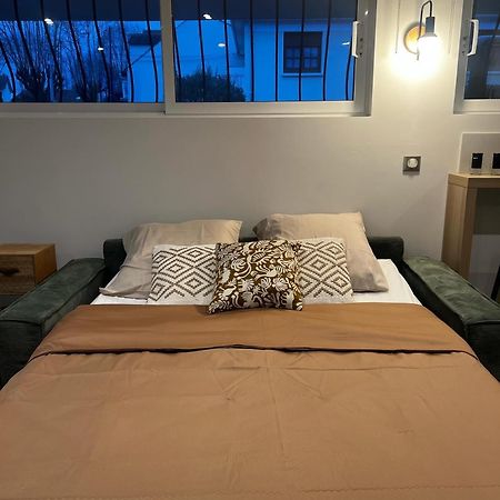 Superbe Studio Neuf - 20 Min Versailles Les Clayes-Sous-Bois Εξωτερικό φωτογραφία