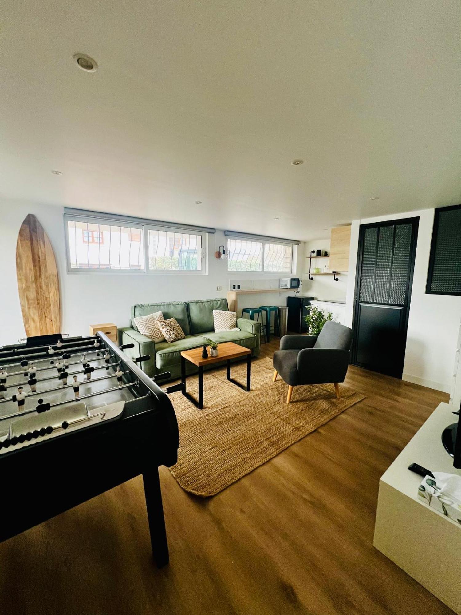 Superbe Studio Neuf - 20 Min Versailles Les Clayes-Sous-Bois Εξωτερικό φωτογραφία
